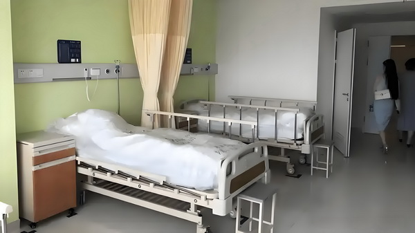 特朗普:美墨边境隔离墙的修建工作已耗资35亿美元